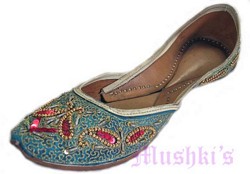 beaded slipper - click here for large view